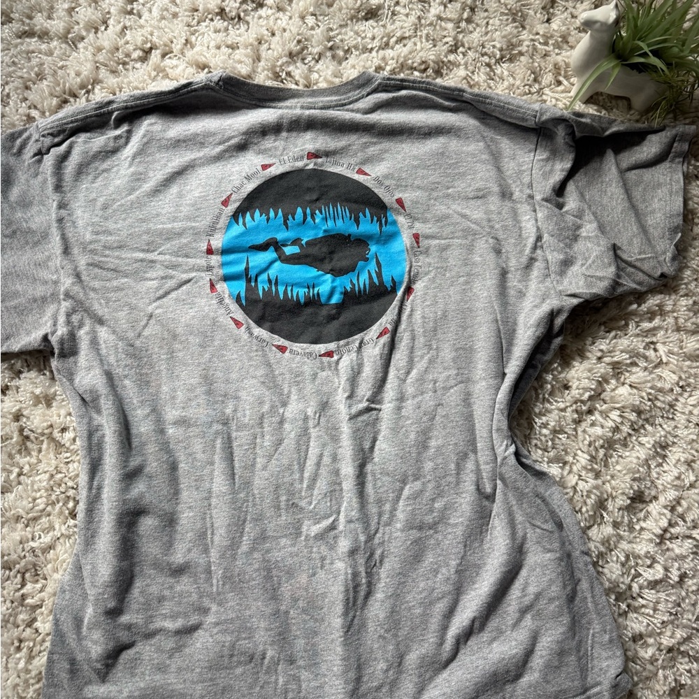 Yazbek Gray Heavyweight Tee